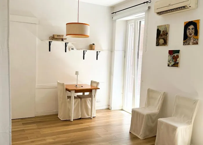 New - Vatican Viola Apartment *