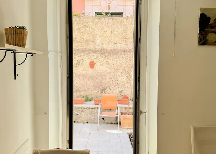 New - Vatican Viola Apartment Rom