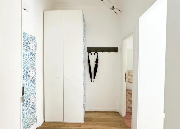 New - Vatican Viola Apartment *